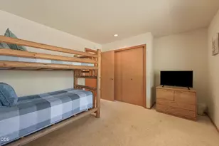 17855 Lava Butte Ln, Sunriver, OR 97707 - Photo 40
