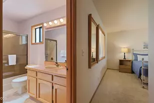 17855 Lava Butte Ln, Sunriver, OR 97707 - Photo 34