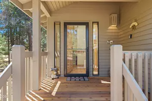 17855 Lava Butte Ln, Sunriver, OR 97707 - Photo 6