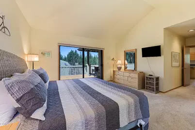 17855 Lava Butte Lane, Sunriver, OR 97707 - Photo 24