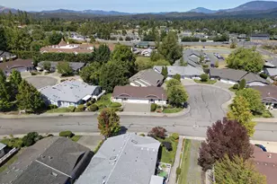 3036 University Rd, Grants Pass, OR 97527 - Photo 24
