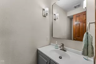 676 Becklin Dr, Merlin, OR 97532 - Photo 22