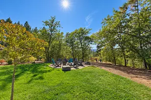 676 Becklin Dr, Merlin, OR 97532 - Photo 4