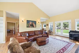 60430 Sun Ridge, Bend, OR 97702 - Photo 10