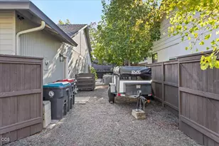 3579 Michael Park Dr, Medford, OR 97504 - Photo 30
