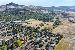 3579 Michael Park Dr, Medford, OR 97504 - Photo 34