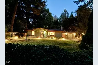 383 Whispering Pines Lane, Grants Pass, OR 97527 - Photo 2
