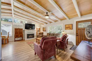 383 Whispering Pines Ln, Grants Pass, OR 97527 - Photo 8