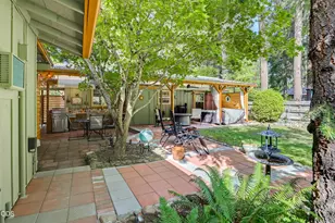 383 Whispering Pines Ln, Grants Pass, OR 97527 - Photo 54