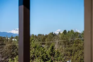 21042 Robin Ave, Bend, OR 97703 - Photo 40