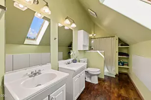 21042 Robin Ave, Bend, OR 97703 - Photo 48
