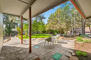 1940 SW Forest Ridge Ave, Bend, OR 97702 - Photo 32