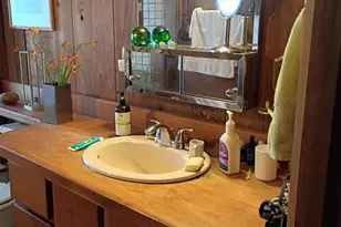 1407 Caves Camp Rd, Williams, OR 97544 - Photo 2