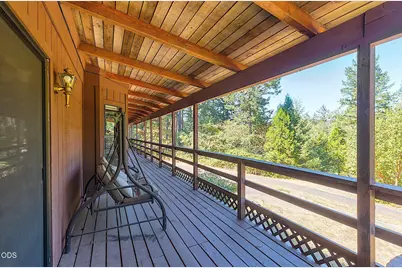 4433 Rogue River Highway, Grants Pass, OR 97527 - Photo 8