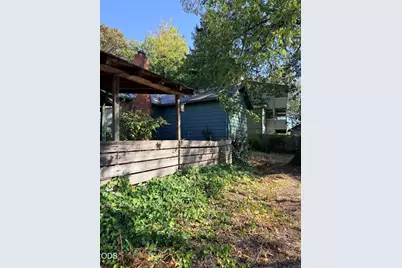 1336 NE Beacon Drive, Grants Pass, OR 97526 - Photo 1