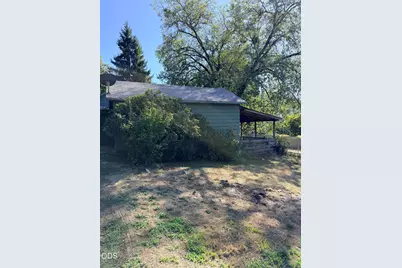 1336 NE Beacon Drive, Grants Pass, OR 97526 - Photo 4