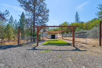850 Ragsdale Road, Trail, OR 97541 - Photo 30