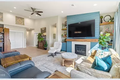 1681 Thomas Road, Medford, OR 97501 - Photo 12