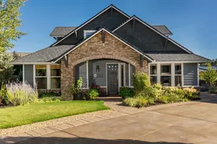 63109 Turret Ct, Bend, OR 97701 - Photo 1