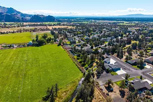 9516 13th St, Terrebonne, OR 97760 - Photo 4