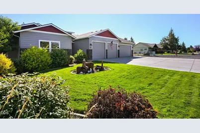 9516 13th Street, Terrebonne, OR 97760 - Photo 2