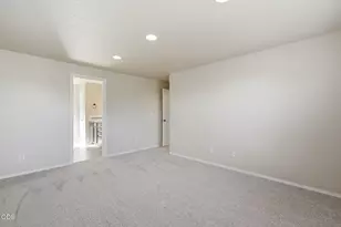 21141 SE Azalia Ave, Bend, OR 97702 - Photo 18