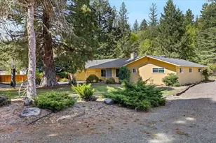 333 Earhart Rd, Rogue River, OR 97537 - Photo 24
