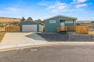 5636 Edith Wy, Klamath Falls, OR 97603 - Photo 2