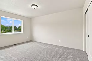 151 SE Champagne Ct, Grants Pass, OR 97527 - Photo 36