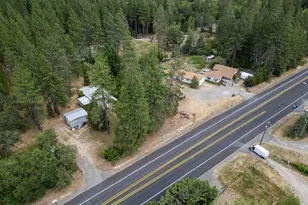 [Address not provided], Grants Pass, OR 97527 - Photo 4
