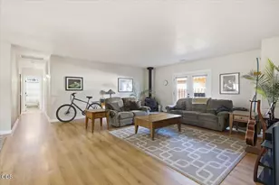 334 Hanby Ln, Cave Junction, OR 97523 - Photo 8
