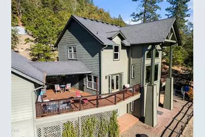 33 Quail Run Drive, Shady Cove, OR 97539 - Photo 1