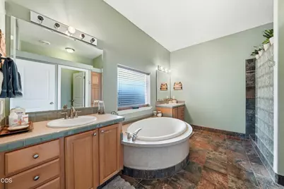 15944 Woodchip Lane, La Pine, OR 97739 - Photo 32