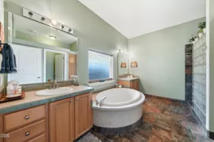 15944 Woodchip Ln, La Pine, OR 97739 - Photo 32