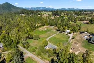 5550 Demaray Dr, Grants Pass, OR 97527 - Photo 44