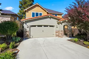 63128 NW Via Cambria, Bend, OR 97703 - Photo 1