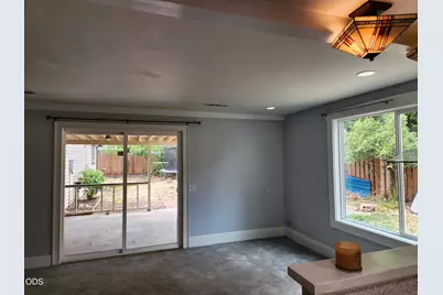 616 S Oakdale Avenue, Medford, OR 97501 - Photo 30
