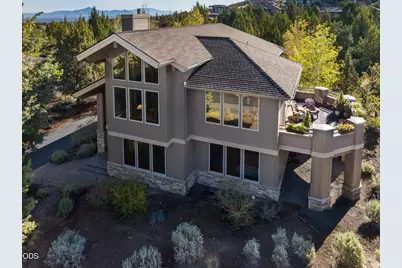 1042 Trail Creek Drive, Redmond, OR 97756 - Photo 2