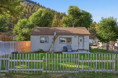 2460 S Melrose Drive, Prineville, OR 97754 - Photo 1