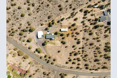 11083 SW Peninsula Drive, Terrebonne, OR 97760 - Photo 2