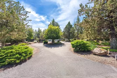 2340 Condor Drive, Redmond, OR 97756 - Photo 6