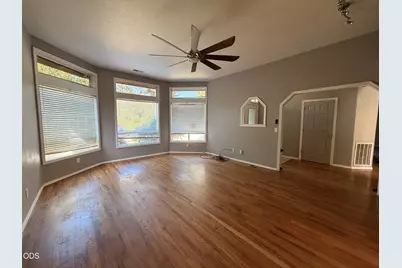 1106 Hampton Drive, Central Point, OR 97502 - Photo 4