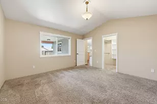 425 SE Cadet Ct, Grants Pass, OR 97527 - Photo 18