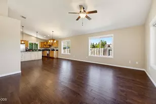 425 SE Cadet Ct, Grants Pass, OR 97527 - Photo 6
