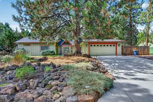 60947 Garnet St, Bend, OR 97702 - Photo 2