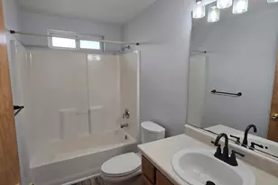 1826 Northwood Dr, Central Point, OR 97502 - Photo 16