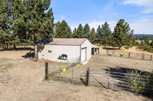 44220 Cowboy Hill Ln, Chiloquin, OR 97624 - Photo 54