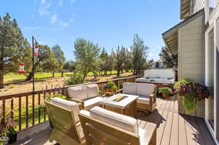 964 Golden Pheasant Dr, Redmond, OR 97756 - Photo 28