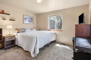 538 NE Soaring Ct, Bend, OR 97701 - Photo 10