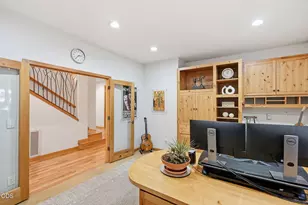 3028 NW Underhill Pl, Bend, OR 97703 - Photo 20